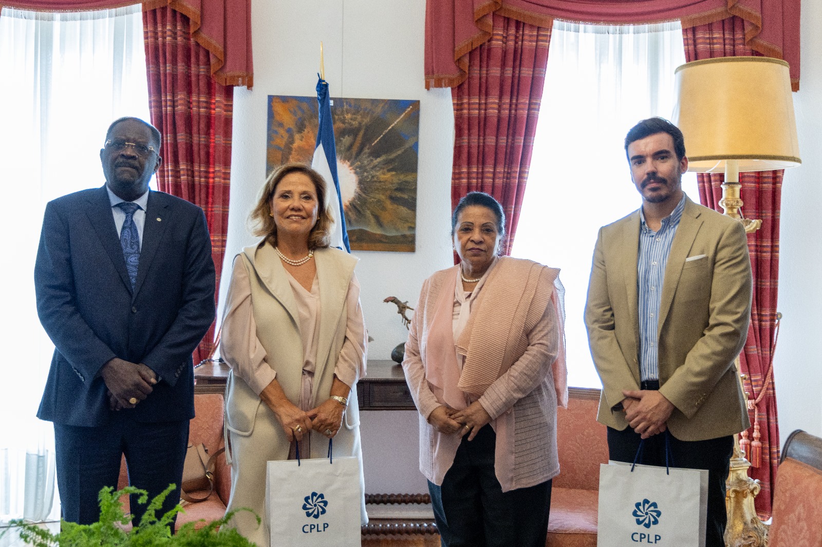 Whatsapp Image 2025 10 24 At 19.00.28